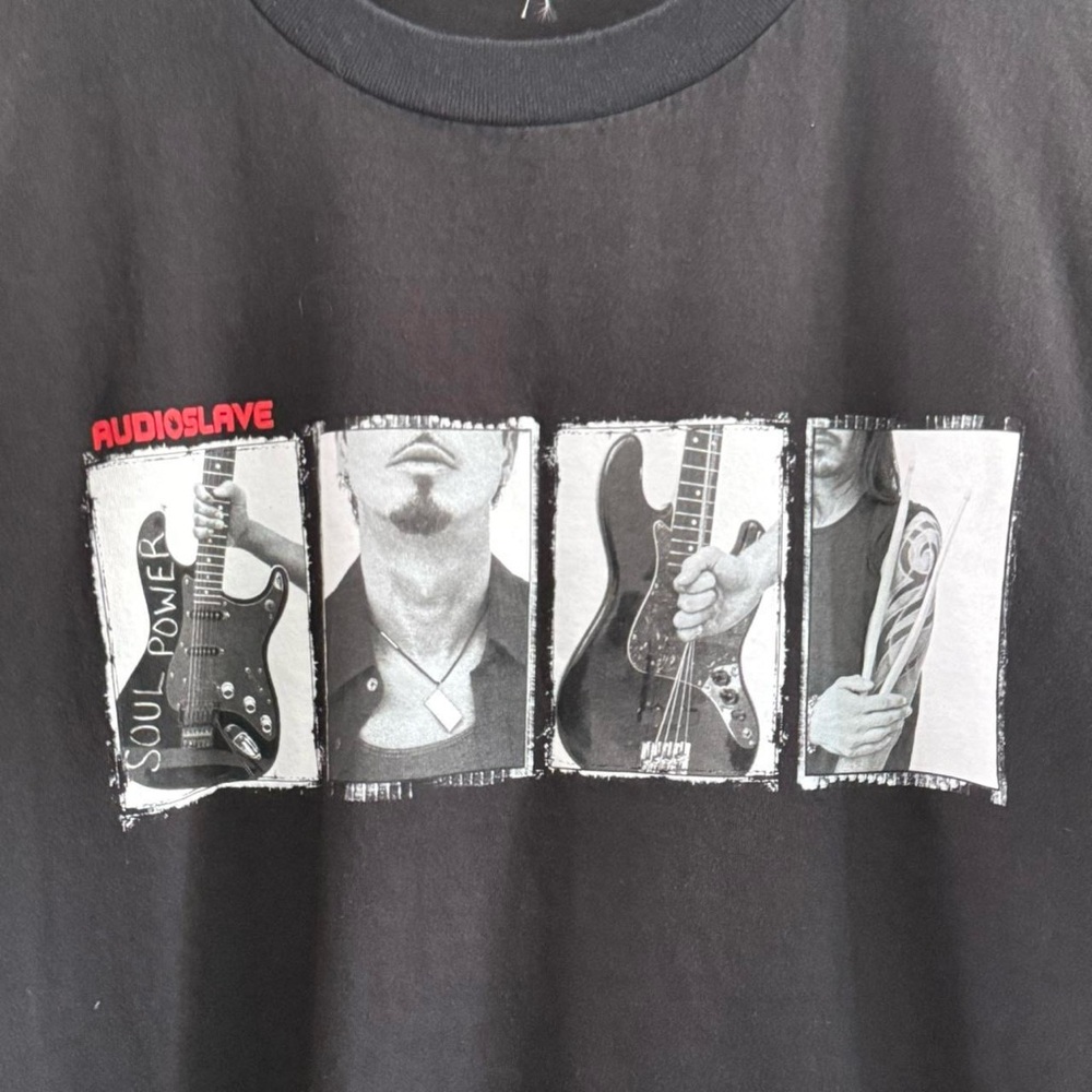 Vintage 2005 AUDIOSLAVE Chris Cornell Soundgarden Tour T-shirt - Picture 4 of 8